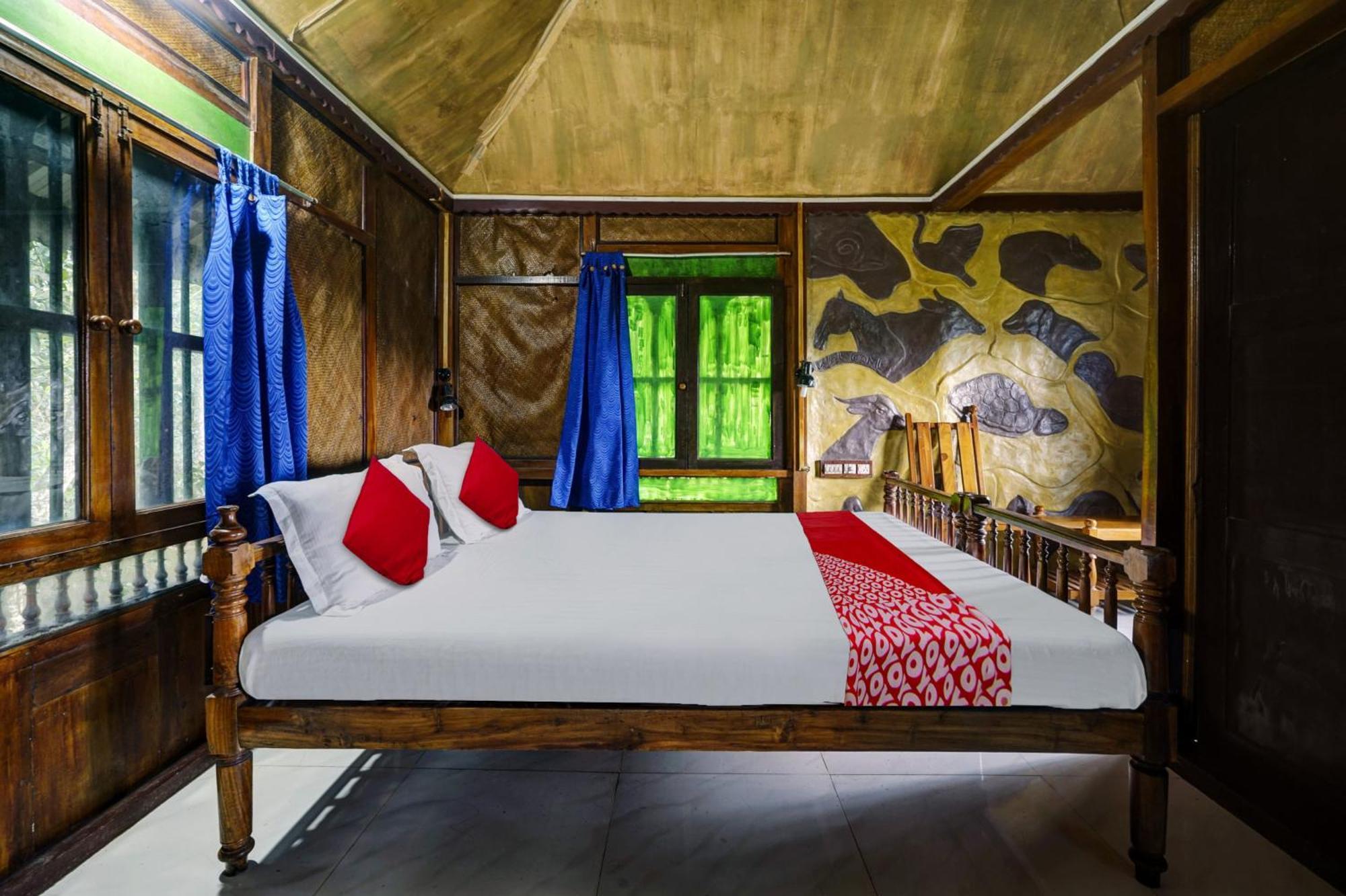 Oyo Flagship Meadow View Inn Thekkady Exterior photo